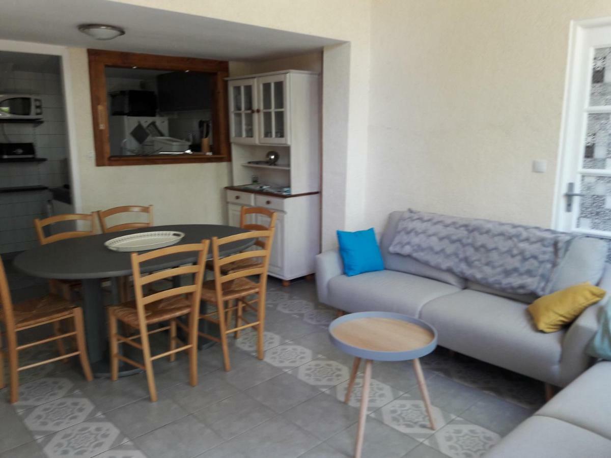 Bed and Breakfast La Marelle Avrille-les-Ponceaux Екстер'єр фото